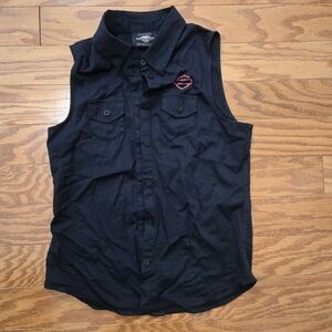 Sleeveless Black Button-Front Women's Shirt with Red Logo